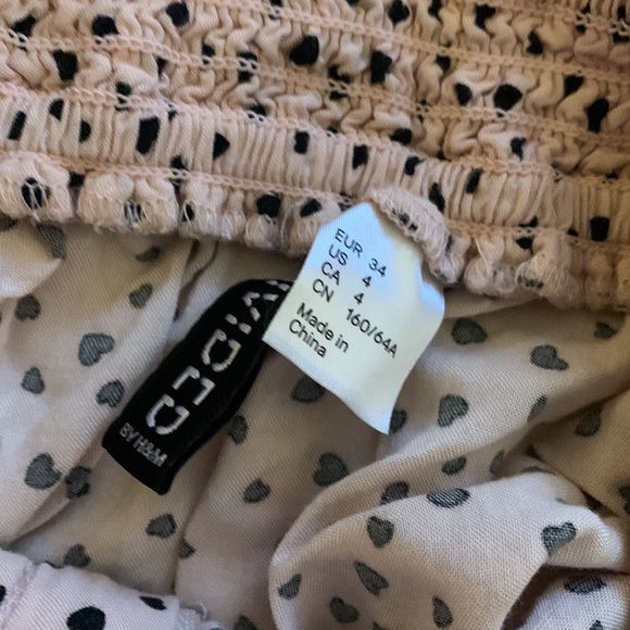 pink and black heart print skirt - Picture 3 of 3